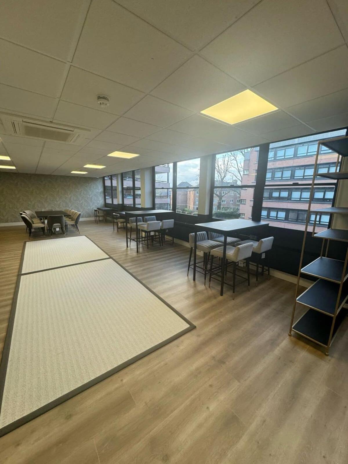 Bright Contemporary Studio In East Grinstead Zewnętrze zdjęcie
