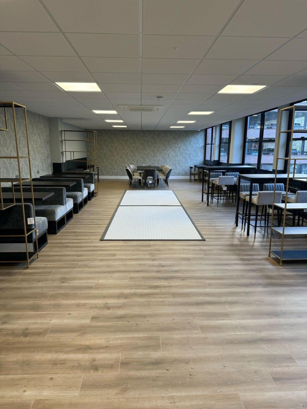 Bright Contemporary Studio In East Grinstead Zewnętrze zdjęcie