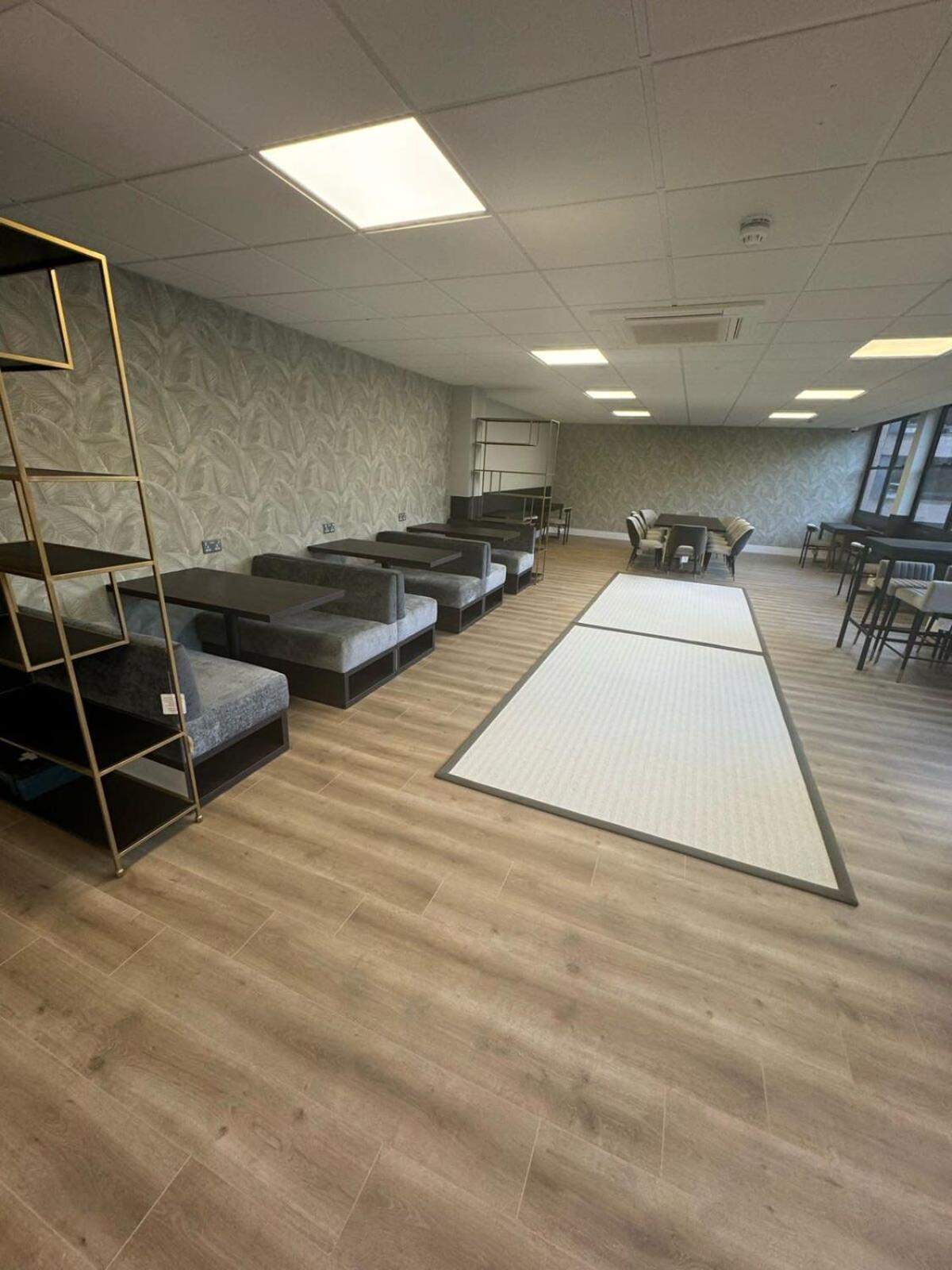 Bright Contemporary Studio In East Grinstead Zewnętrze zdjęcie